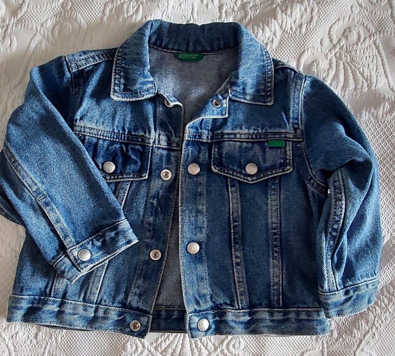 Conjunto- 18 meses - Casaco da Benetton e camisa Mickey