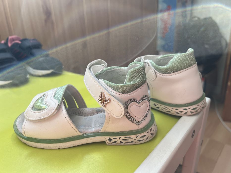 Дитячі босоніжки, 25р
