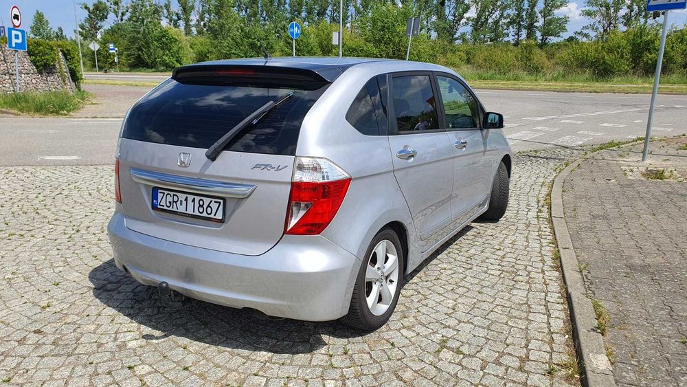 Honda FR-V  LPG garażowana