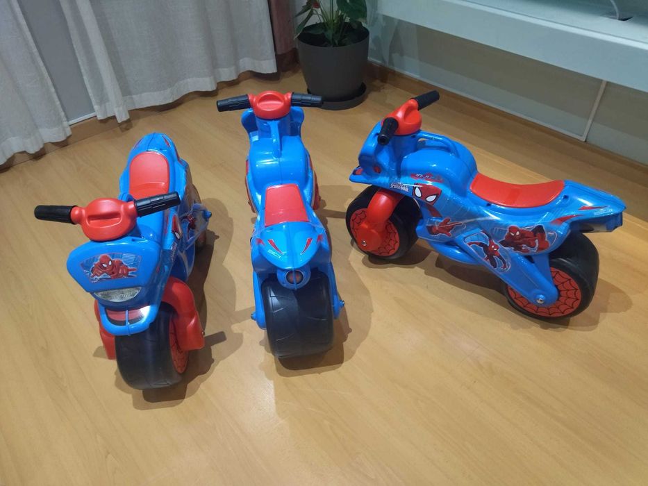 Andador mota spider man