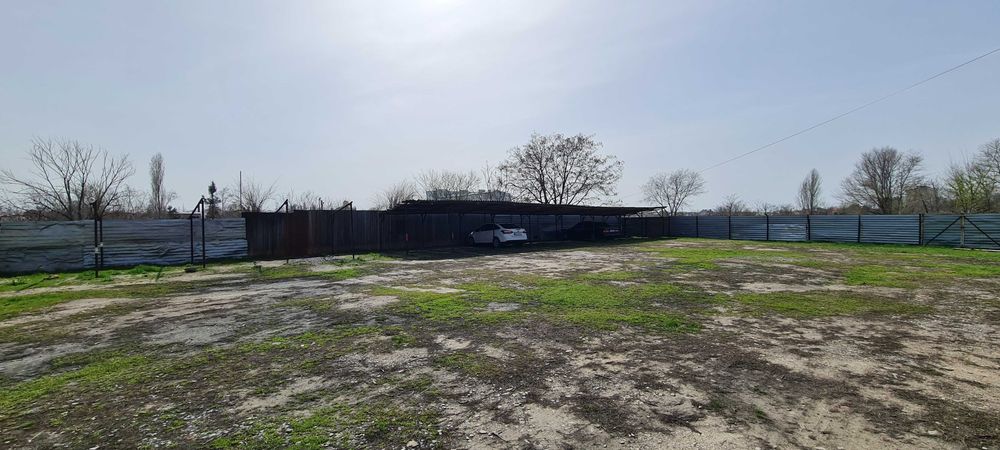 Оренда території. 1200 кв.м Октябрське.