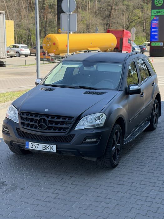 Mercedes-Bens Ml 500