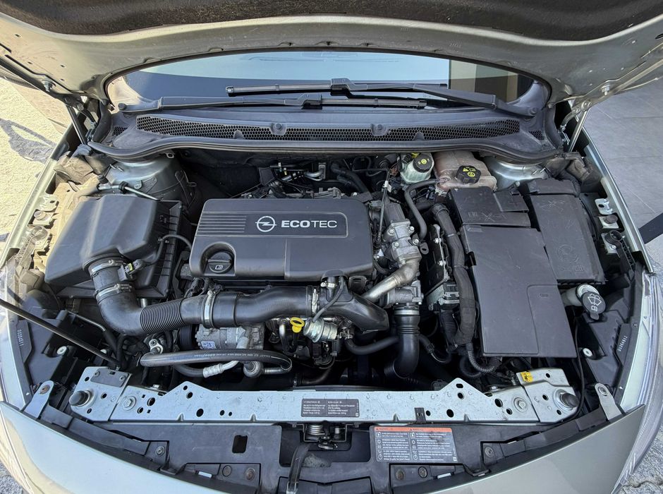 Opel Astra Sports Tourer Cosmo 1.7 Cdti 125 cv, 2011,  161.000 km.
