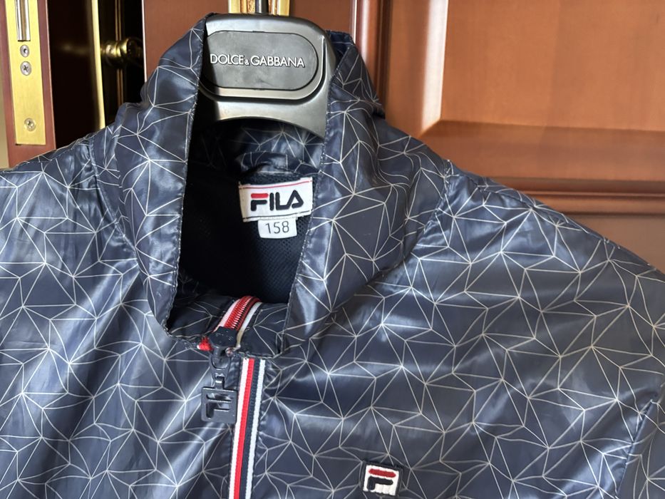 Ветровка на подростка