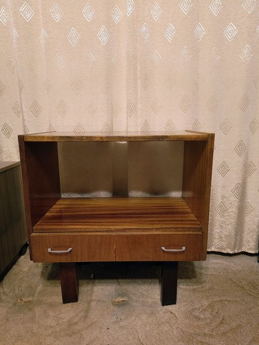 Konsola etażerka szafka pod telewizor PRL