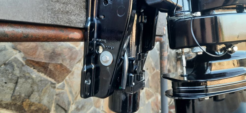 Лодочный  мотор mercury 20 efi...