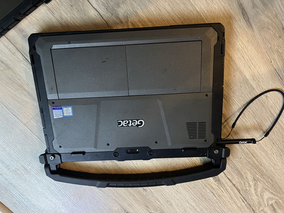Захищєний ноутбук Getac K120