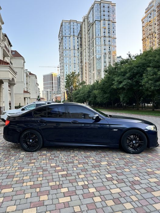 BMW F10 528i M-пакет 170т км родного пробега