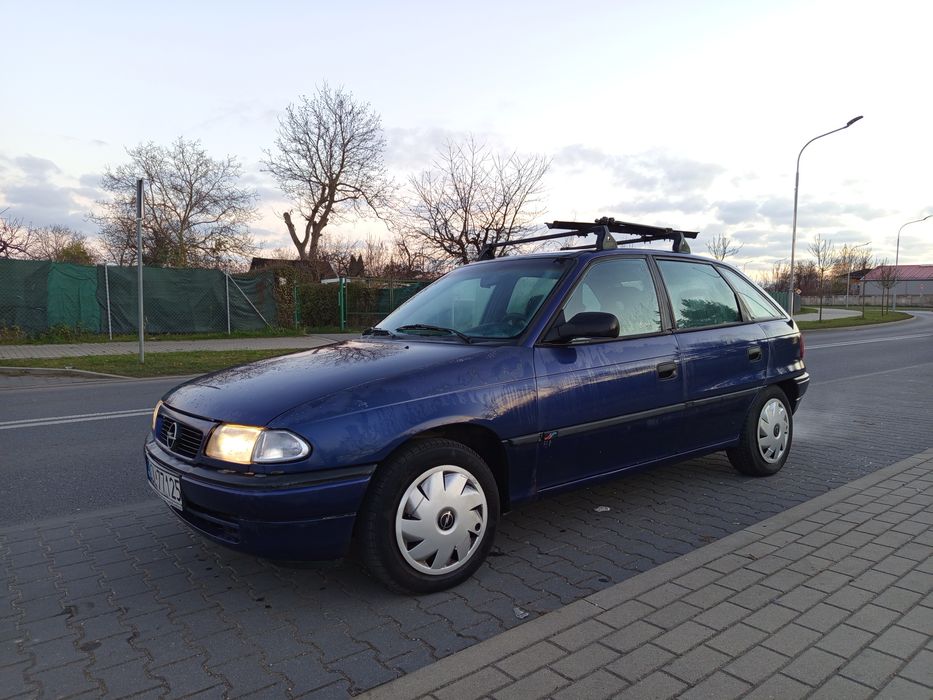 Opel Astra f 1.6 8v gaz