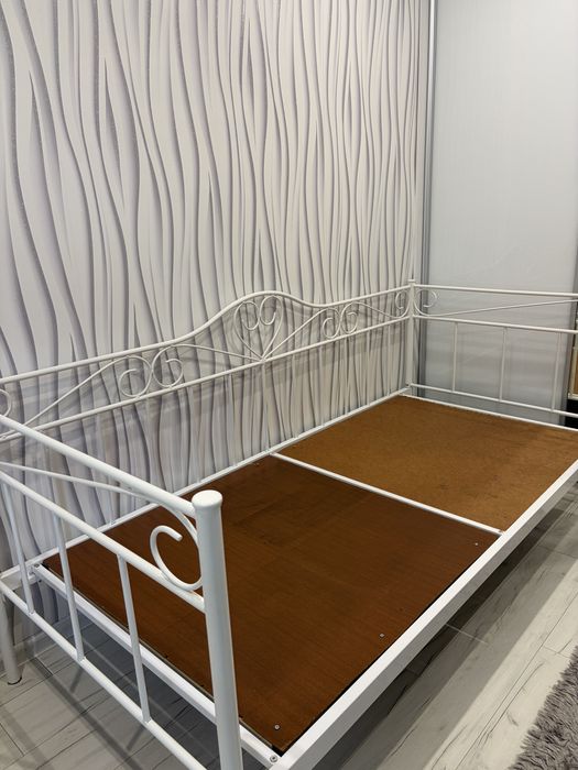 Łózko jednoosobowe metalowe 90x200
