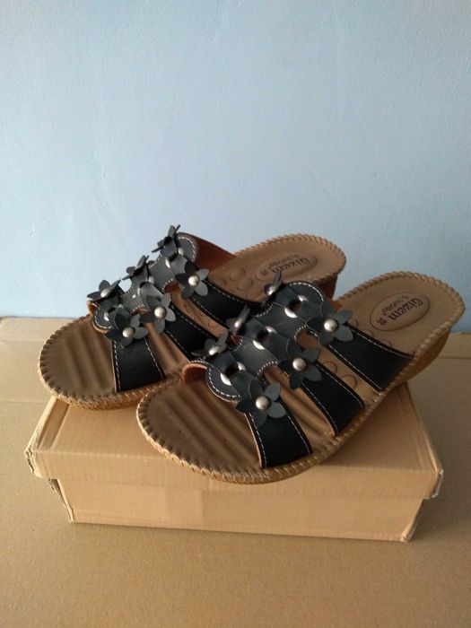 Buty damskie, klapki rozm 38(37)