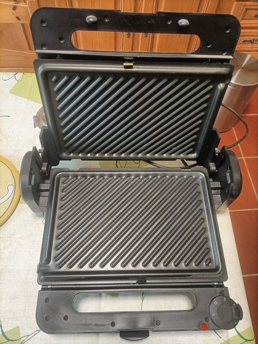 Tostadeira em bom estado Bifinett