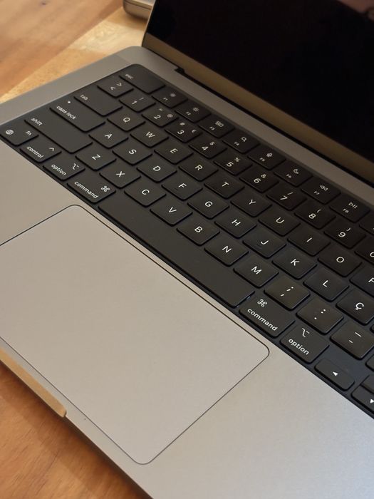 Macbook Pro M1 Pro 16GB