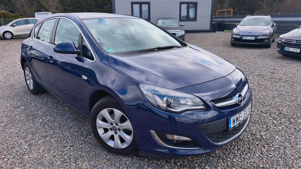 Opel Astra 1.6 115KM Kamera Asystent Pasa Xenon