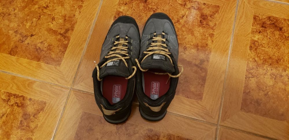 Botas Karrimor Hot Rock como novas. Tamanho 42