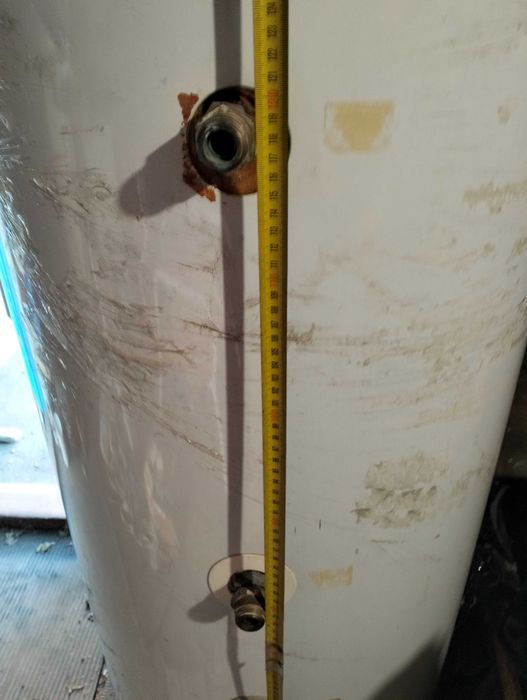 Накопительный бойлер косвенного нагрева. 300 литров.