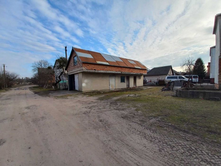 Будинок та земельна ділянка 6,1 сот., м. Кам'янка-Бузька