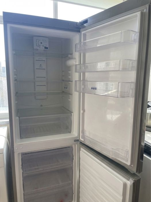 Frigorífico Inox combinado Whirlpool