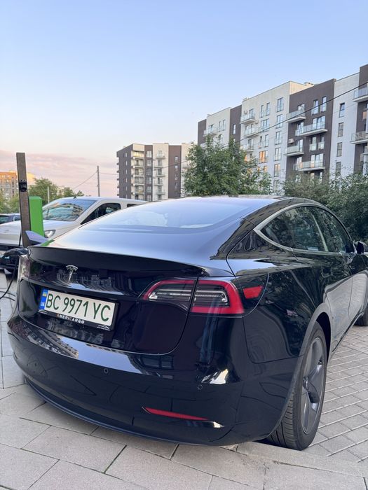 Tesla Model 3 Long Range 75кВт