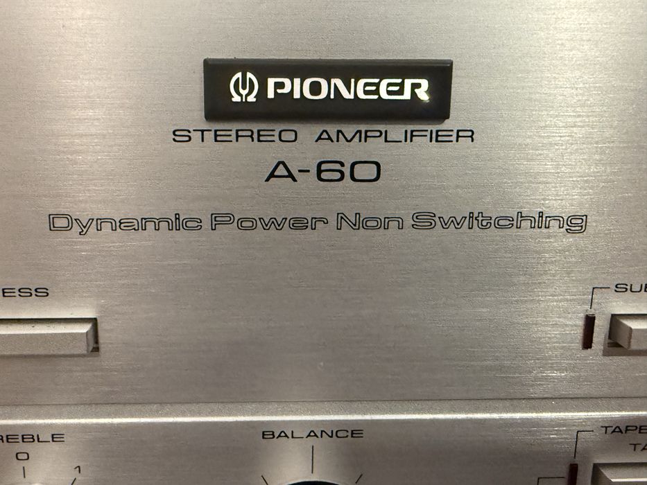 Vendo Amplificador Pioneer A-60 RARO 2x100W