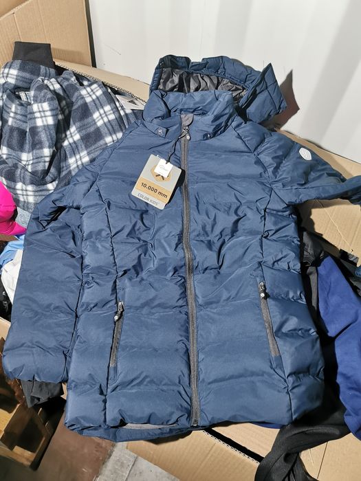 Odzież Hurt amazon nowa na  kilogramy