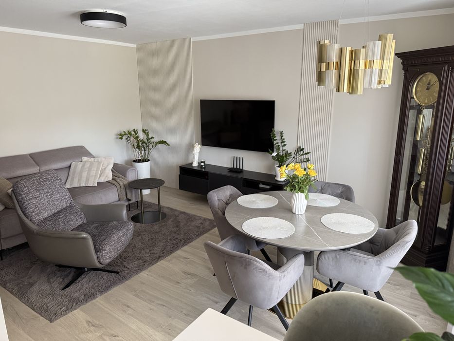 M4 64 m² na 1. piętrze – centrum Poręby