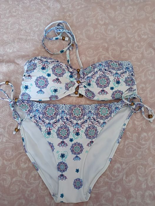 Nowy kostium kąpielowy dwuczęściowy strój 42 XL biały we wzorki