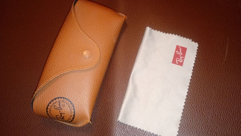 Caixa óculos Ray ban nova