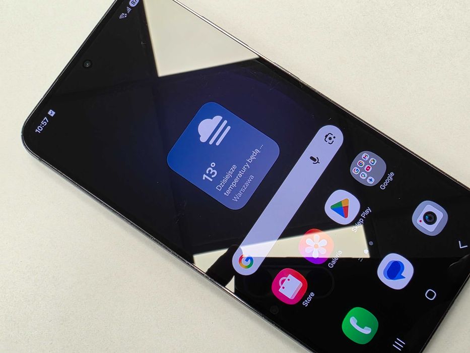Samsung Galaxy S23 Dual SIM/ 8GB/ 128GB/ Phantom Black/ Grade B do C+/ + ładowarka/ technicznie OK/ GW 12 MSC
