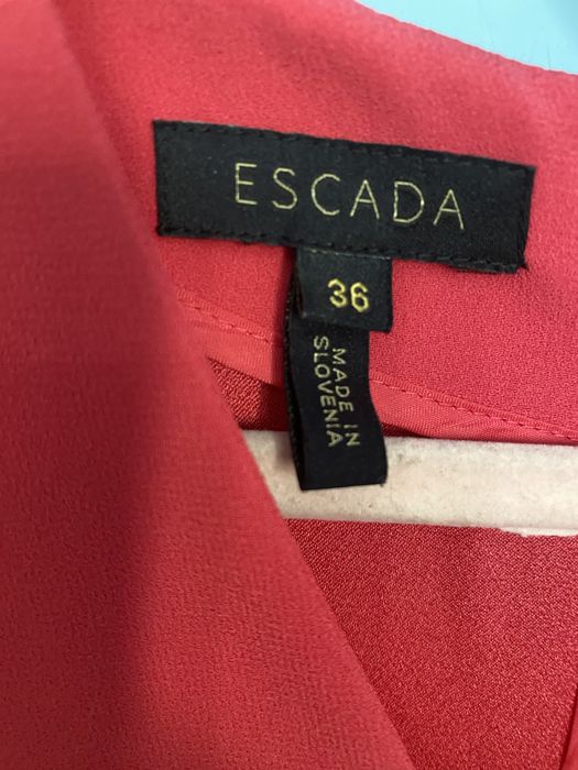 Сукня ESCADA 44 S оригінал нове дуже красива платье
