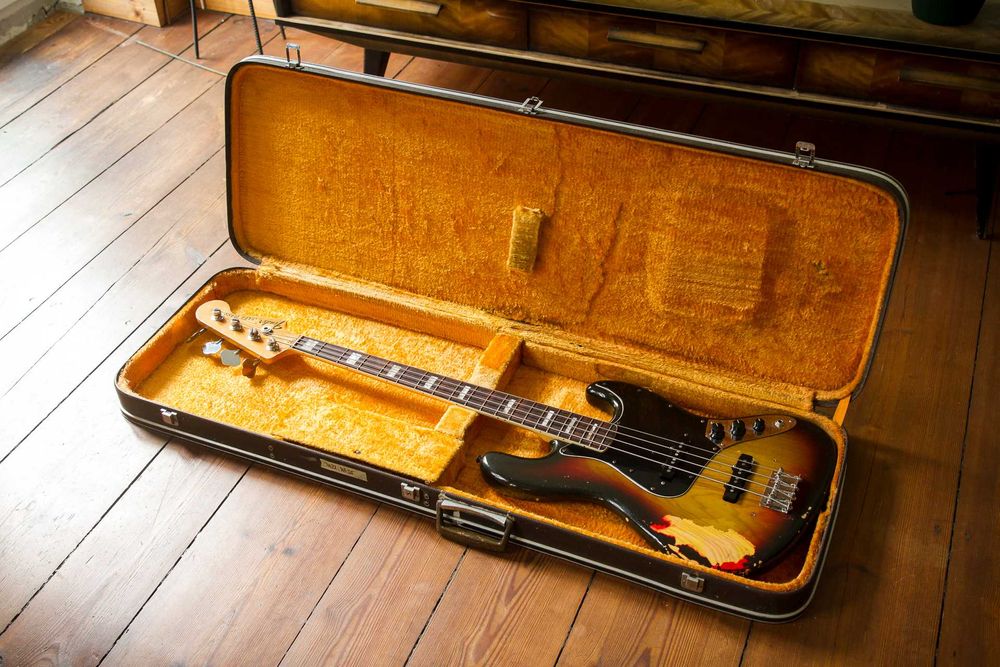 1976 Fender Jazz Bass sunburst CBS bloki