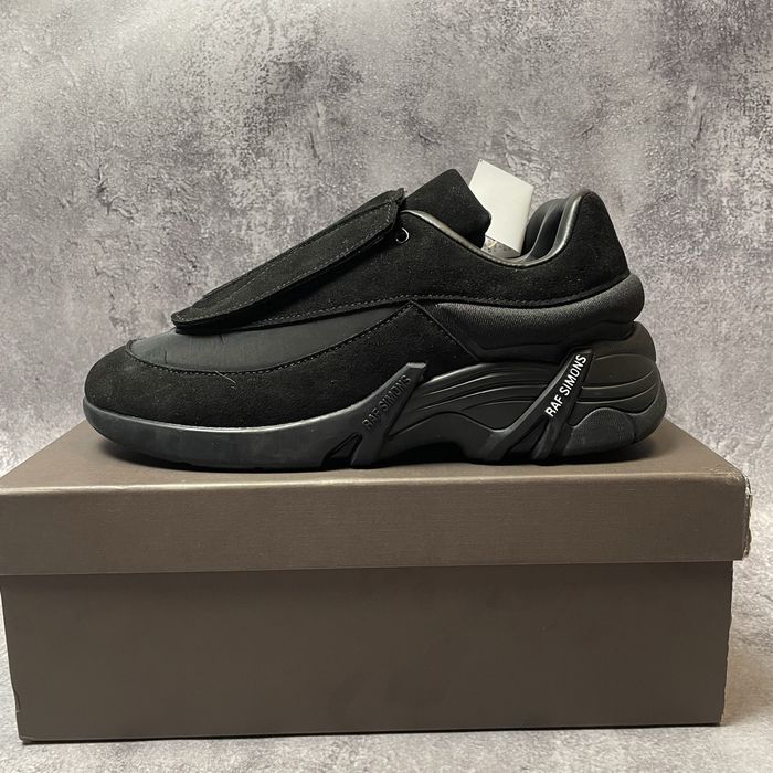 В НАЯВНОСТІ Adidas x Raf Simons Antei runner