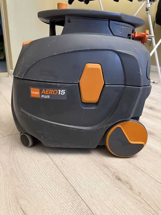 Професійний пилосос Taski aero 15 plus