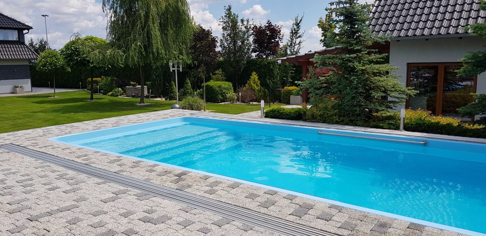 Basen ogrodowy poliestrowy 8,7x3,7x1,55m zestaw START Producent