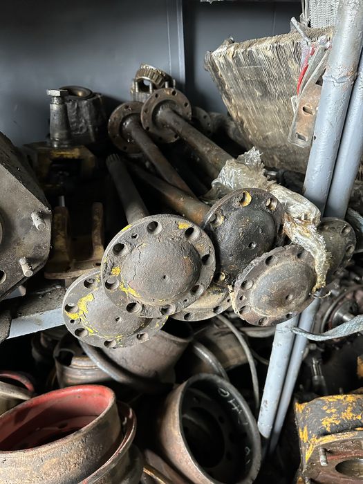 Полуось, полувал, напіввал, торм барабан ступиця Балканкар ДВ1733 2733