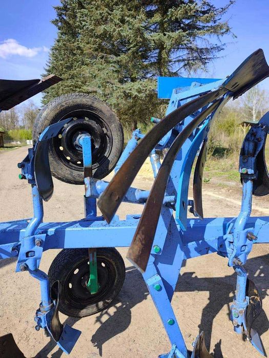 Плуг Rabe Werk Рабеверк N100 як Lemken 3 корпусний високий на кукурузу