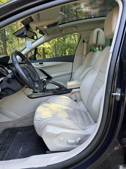 Peugeot 508 SW 2012 1.6 eHdi
