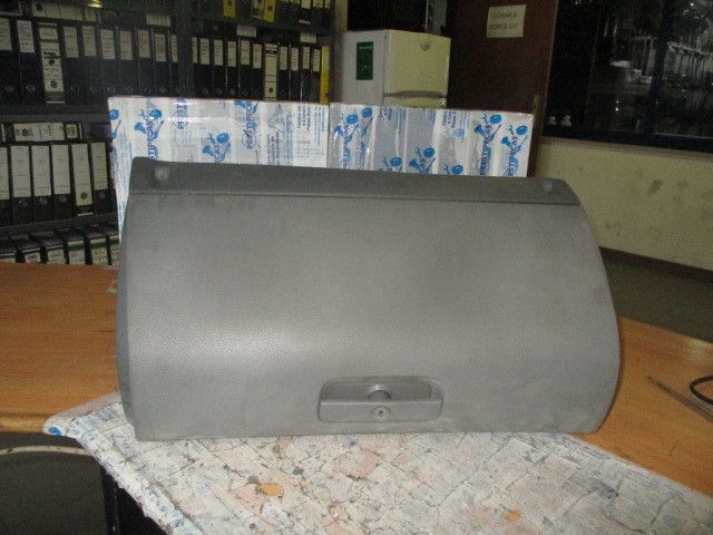 Porta luvas SKODA Octavia I Hatchback (1U2)
