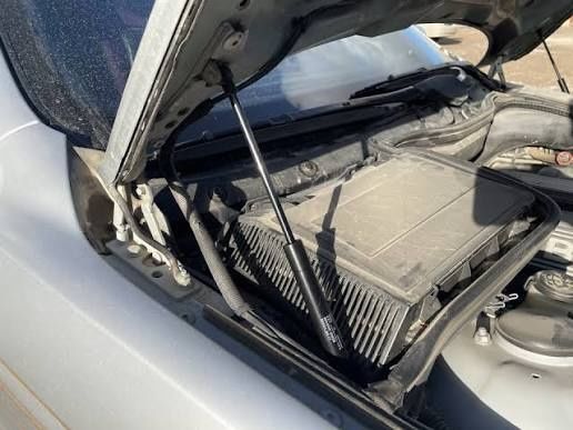 Амортизатори капота BMW E39 L R  8174866