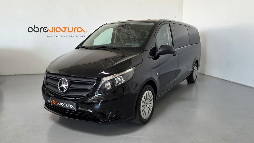 Mercedes-Benz Vito Tourer Longa Aut. SELECT