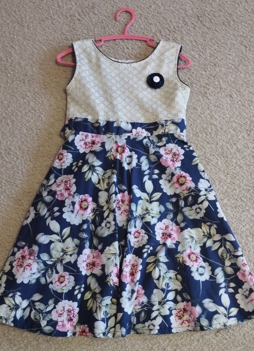 * Сукня для свята*