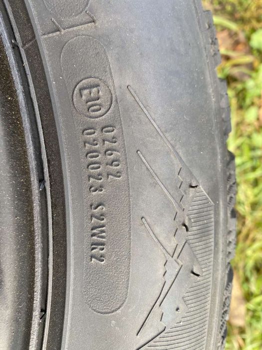 Зимняя резина нисан лиф nissan leaf на дисках r 16 205 55 комплект