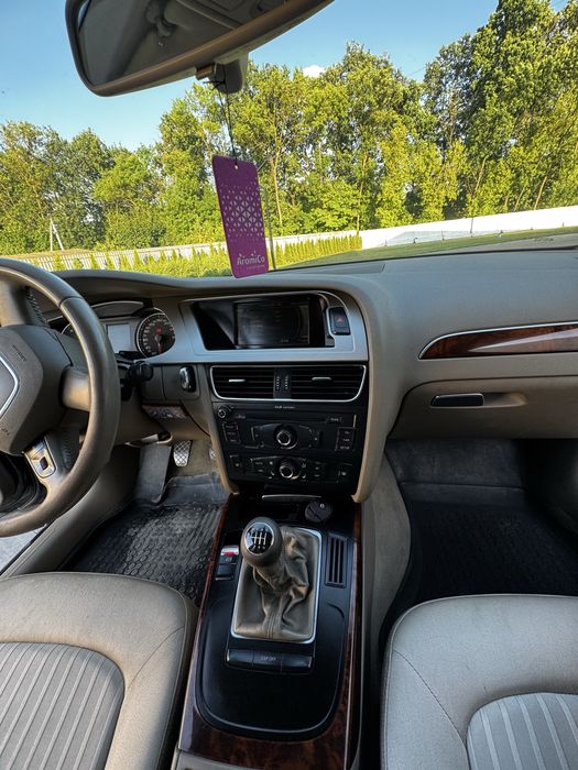 Продам AUDI A4 B8 1.8 бензин 2008р audi a4 b8