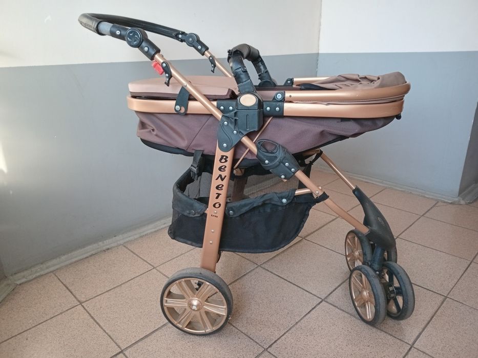 Каляски прогулочные