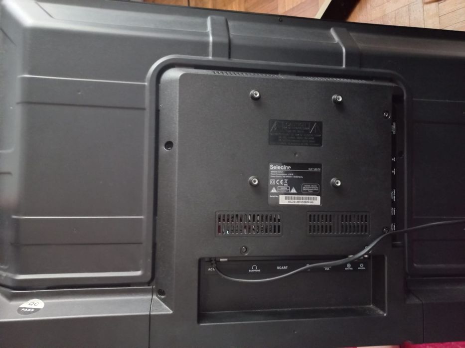 Tv  Selecline de 32 polegadas é para peças;