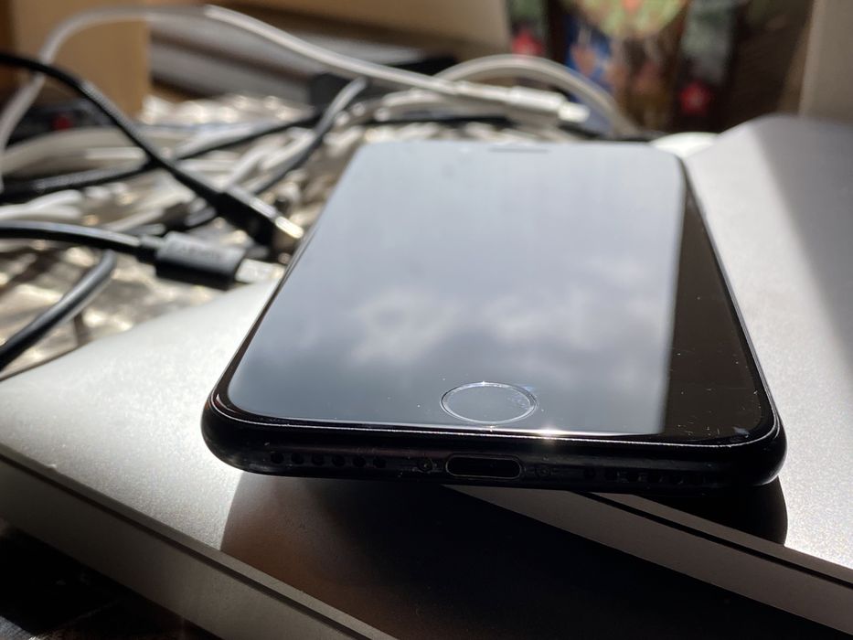 IPhone 7 128gb, без сім - тільки wifi, акб 88