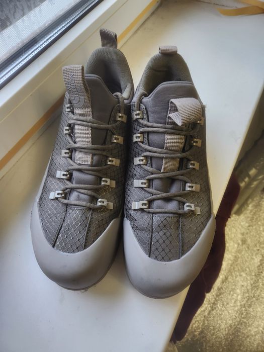 Кросівки The North Face 42 розмір 2200