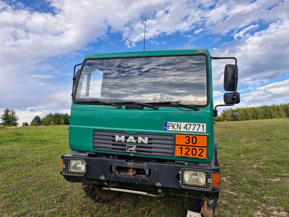 MAN
