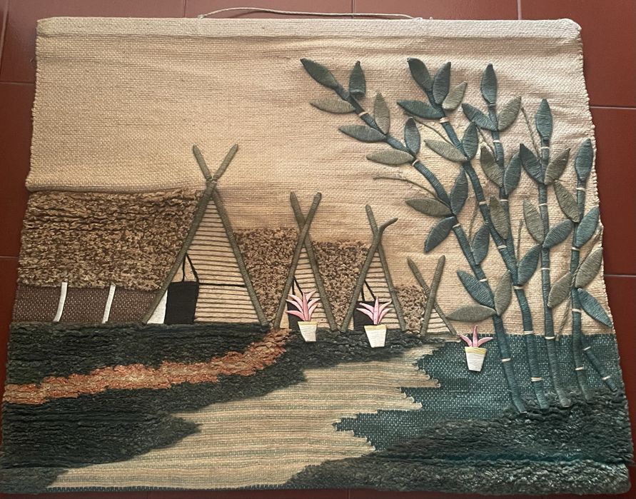 Vendo tapetes de parede