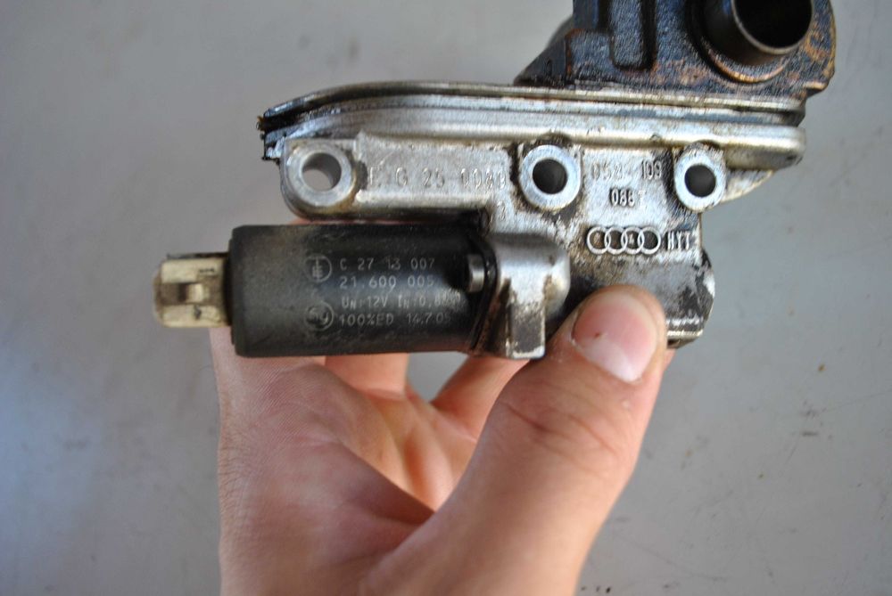 Silniczek zmiennej fazy Audi A4 B6 1.8t